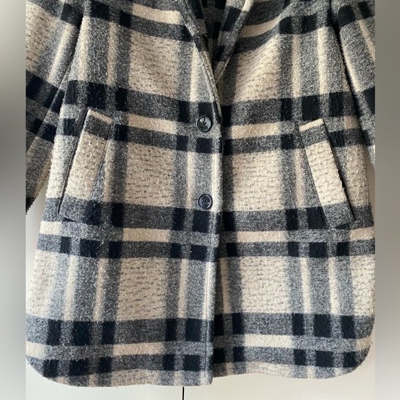 Sundays Owen Coat in Black Plaid Compact - Picture 13 of 13